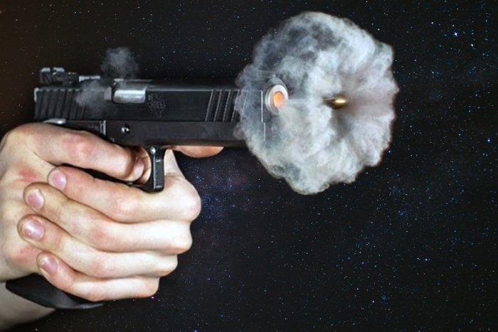 Что будет, если в космосе выстрелить из оружия?