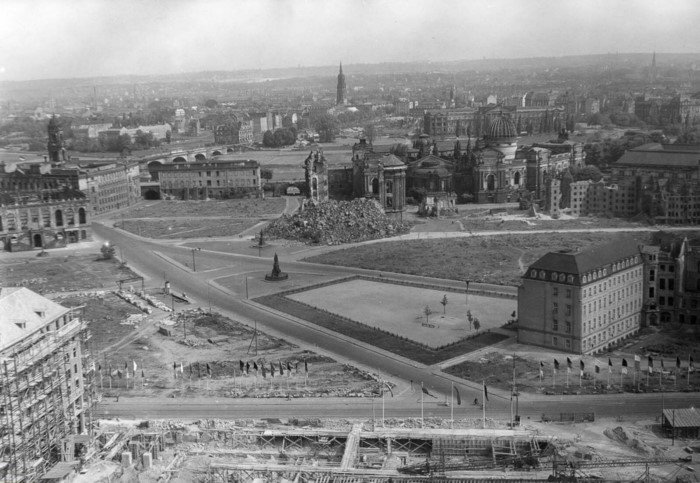 Как восстанавливали Дрезден: фотосвидетельства Как восстанавливали Дрезден: фотосвидетельства