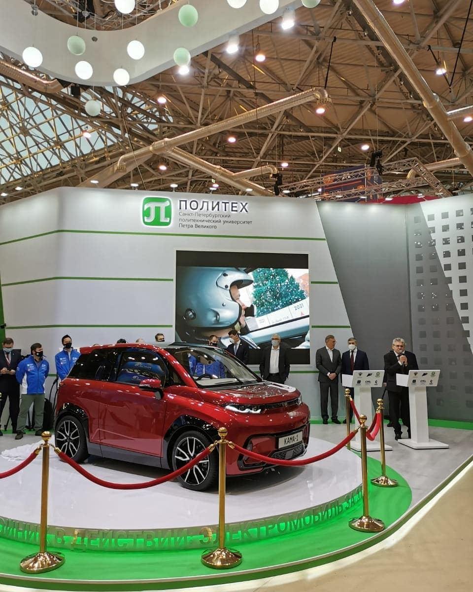 КамАЗ показал недорогой легковой автомобиль «Кама-1»