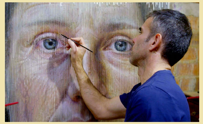 Художник-самоучка Серджи Каденас за работой. | Фото: realsworld.com.