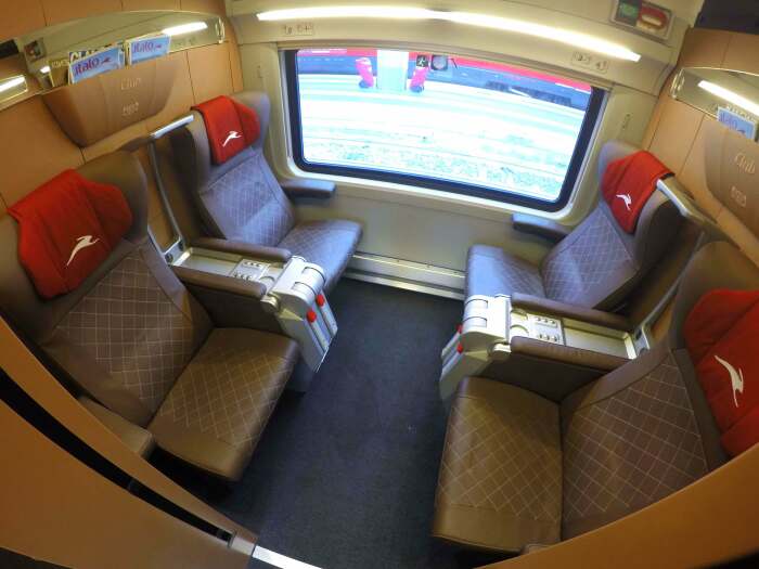 Места первого класса. /Фото: sematicweb.detie.cn Места первого класса. /Фото: sematicweb.detie.cn