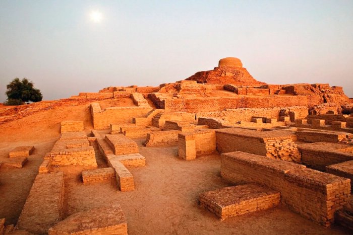 Атомные войны в древности. Почему античные руины заражены радиацией? Атомные войны в древности. Почему античные руины заражены радиацией?