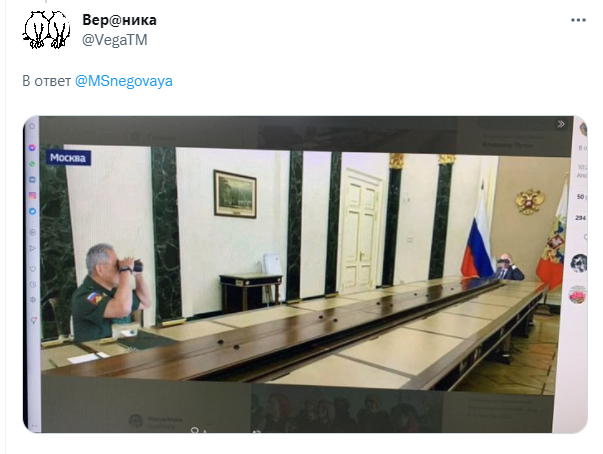 Фото №5 - Ещё больше шуток и мемов про длинный стол, за которым Путин принимает чиновников