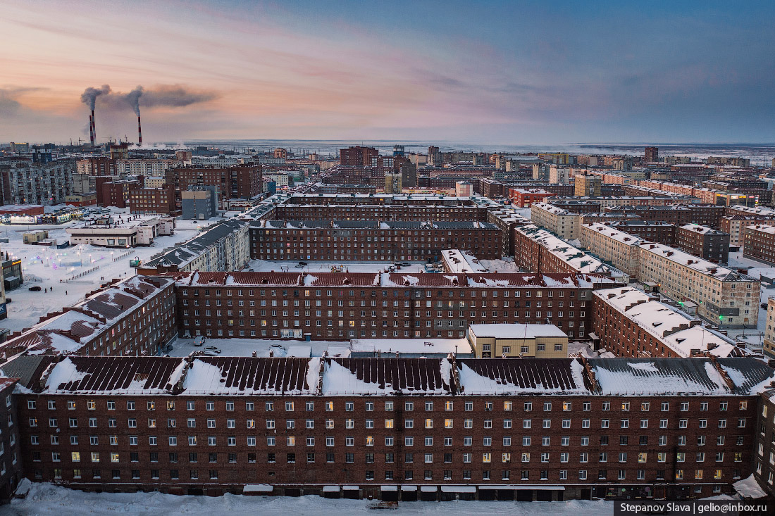 норильск с высоты, дом квартал