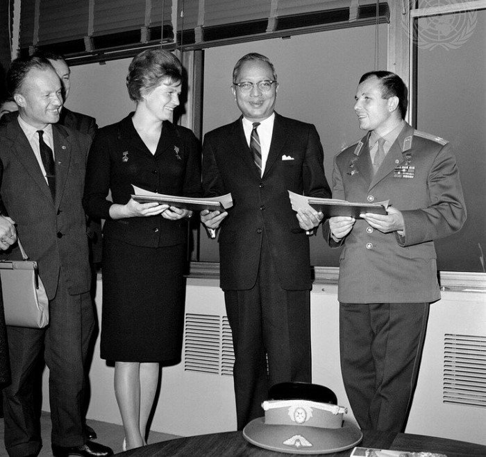 Почему у советских космонавтов не было «звездной» болезни?