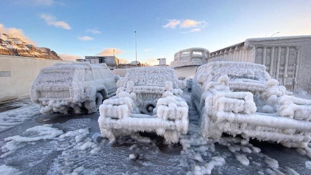 Типичный январь в Исландии Типичный январь в Исландии