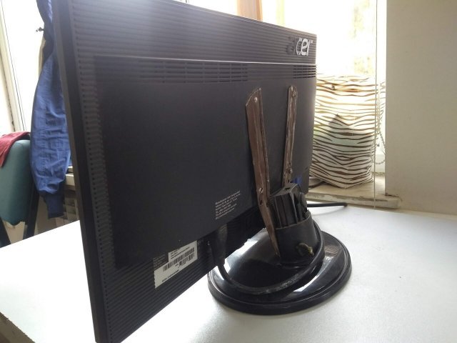 Рабочие будни системных администраторов Рабочие будни системных администраторов