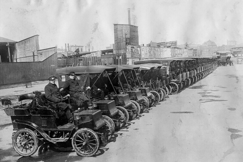 Электромобили The New York Edison Company, 1906 год Электромобили The New York Edison Company, 1906 год