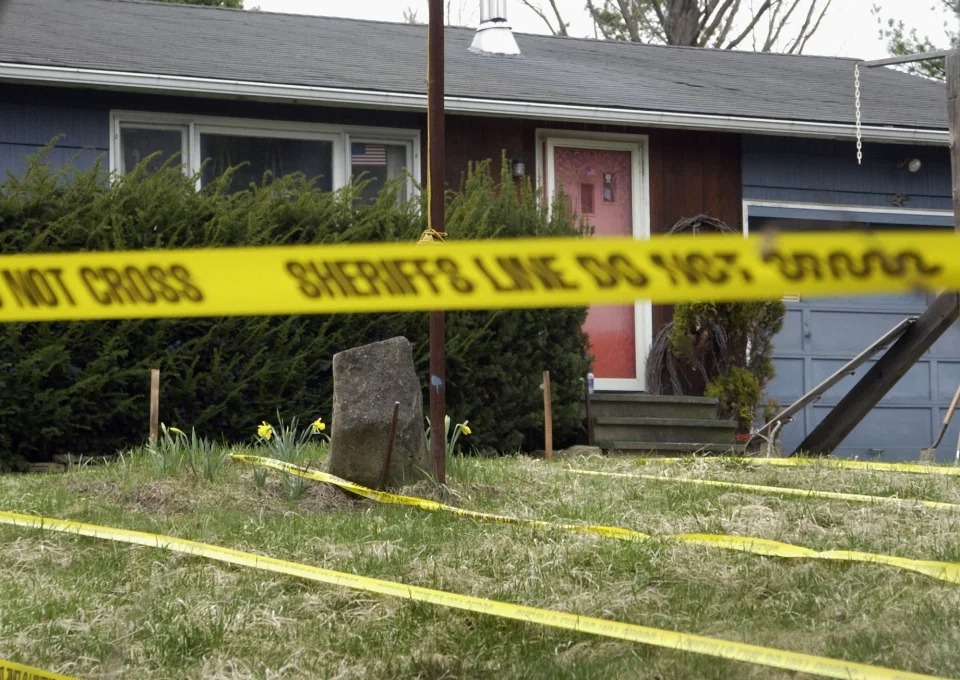 Фотография: История Джона Джамельске – насильника, который годами удерживал своих жертв под землей №7 - BigPicture.ru