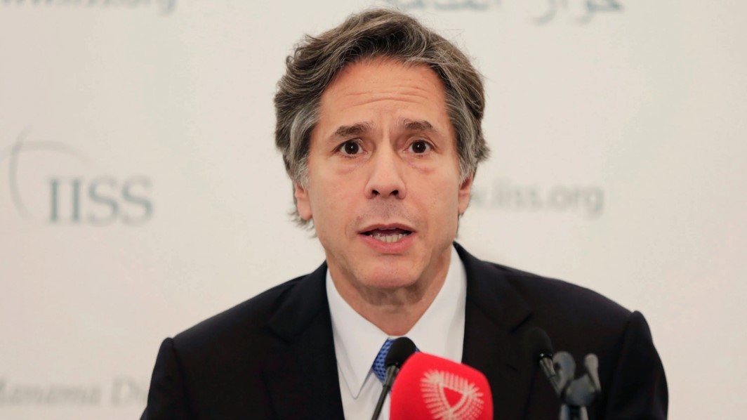 «США стали центром Содома в мире. Пускай там и живут, а к нам не лезут»: американцы потребовали отменить закон о пропаганде ЛГБТ в России