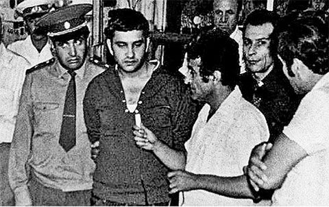 Фотография: Как два брата ограбили банк на полтора миллиона с помощью детского зонта, и все это в СССР №11 - BigPicture.ru