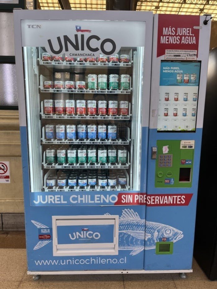 Крутые торговые автоматы из разных стран, при виде которых рука так и тянется к кошельку