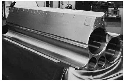 Бериллиевый отражатель для реактора ATR (Advanced Test Reactor) в Айдахо. Производство компании «Brush Wellman Inc.», США