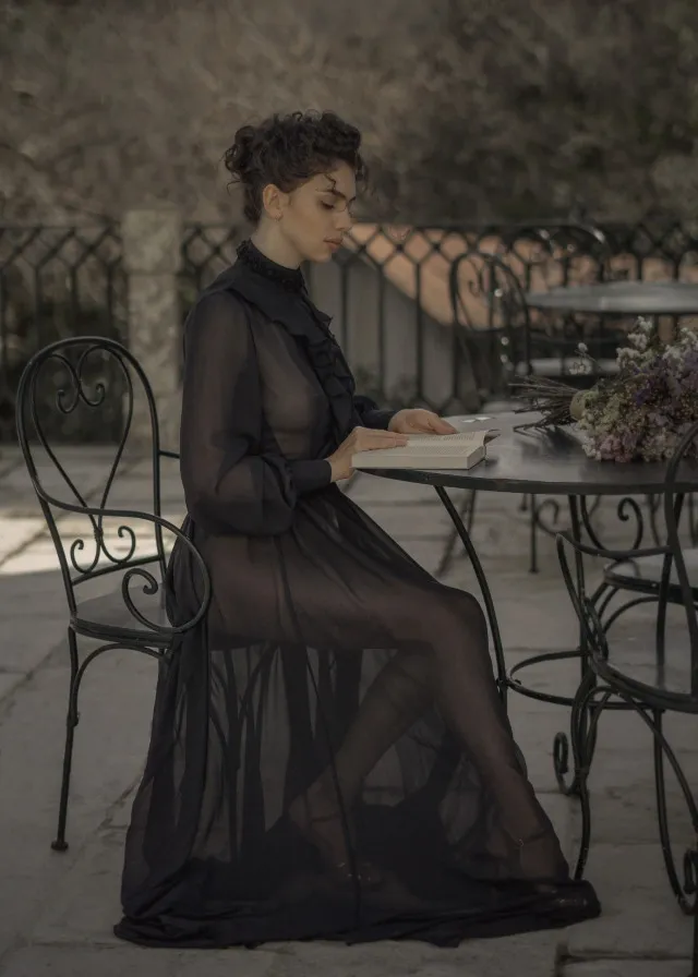 Девушки и книжки