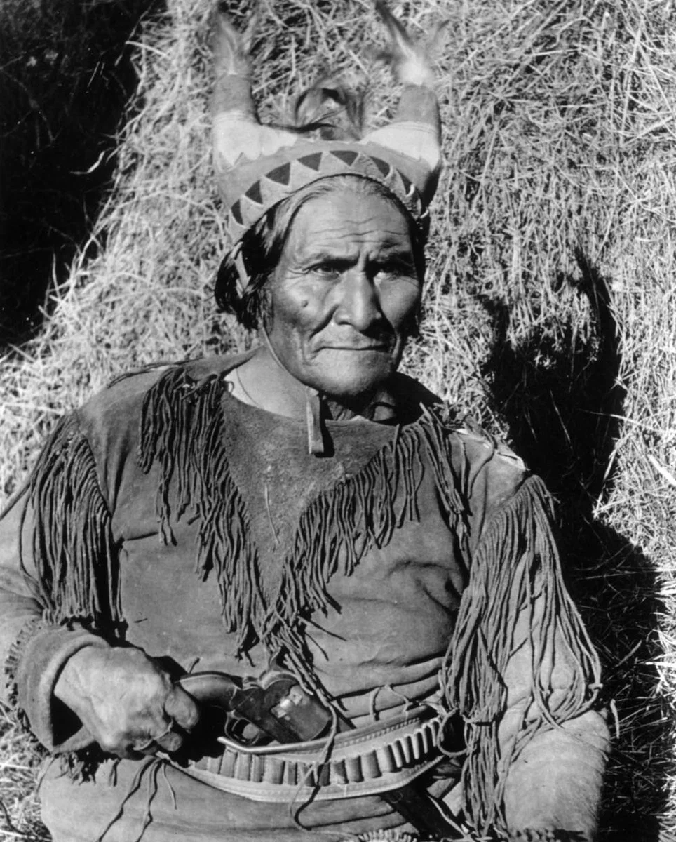 Что стало с индейскими вождями, которые сдались властям США