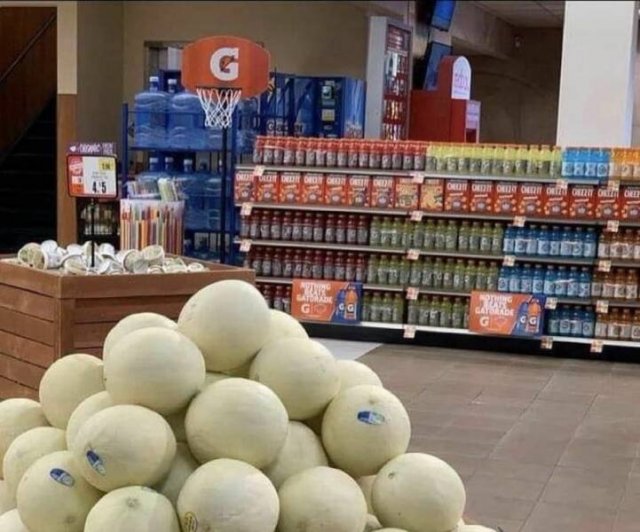 Подборка картинок. Вечерний выпуск - 15.05.2023