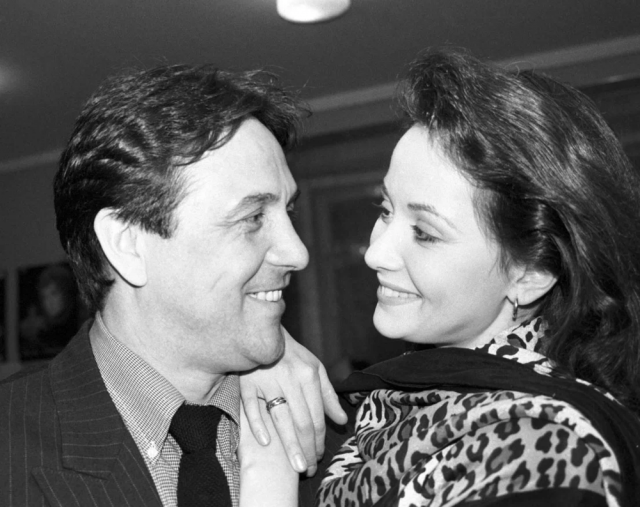 Ренат Ибрагимов и Ольга Кабо во время творческой встречи в Центральном доме работников искусств, 1994 год