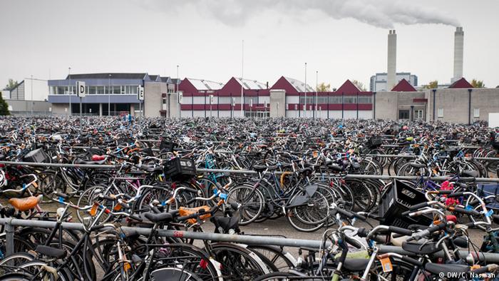 Фотография: 8 технокладбищ ужасающих масштабов №9 - BigPicture.ru