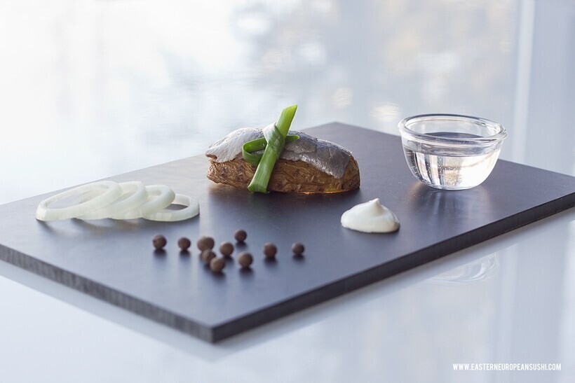 ​Роллы с колбасой и суши-драники: 15 фото о том, как бы выглядели суши на русский лад