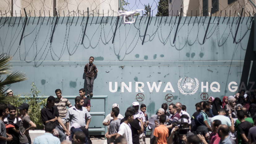Без суда и следствия: почему ряд стран прекратили финансирование ближневосточного агентства ООН для помощи палестинцам