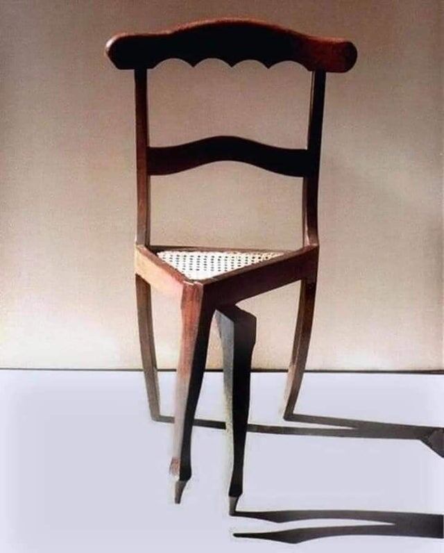 Стул «Основной инстинкт» Стул «Основной инстинкт»