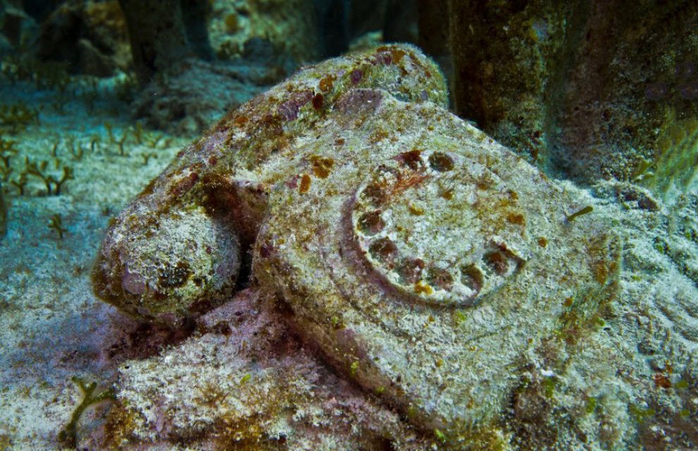 Телефон из подводного мира Телефон из подводного мира