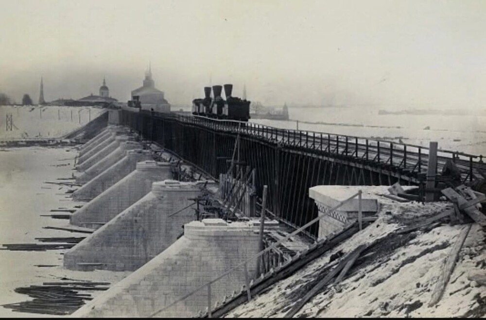 Мост через Оку