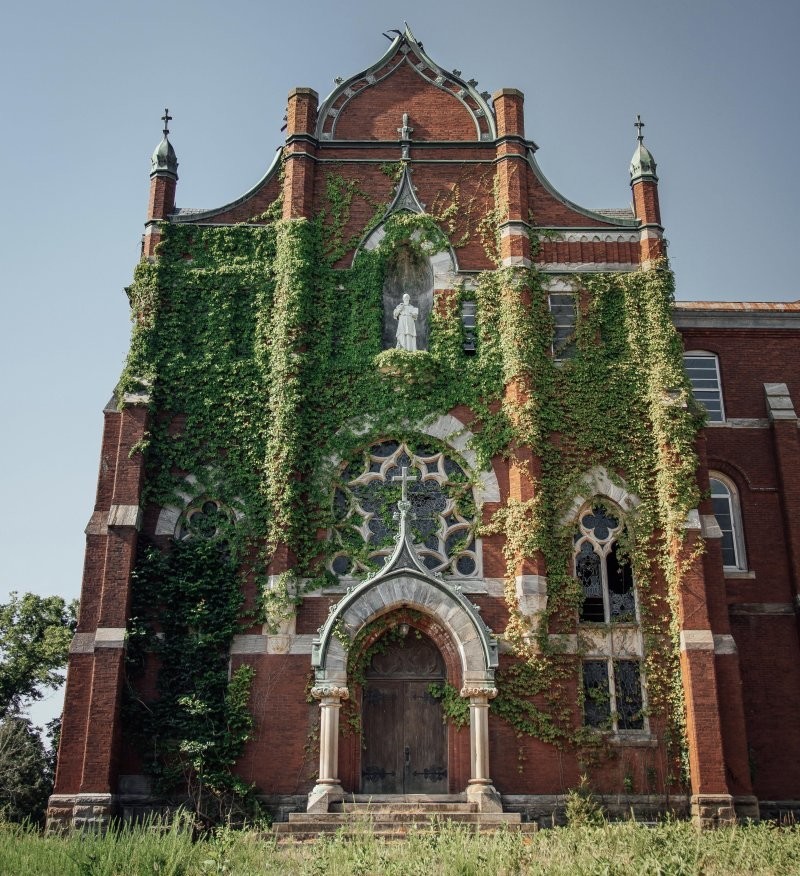 11. Заброшенная церковь в Вирджинии