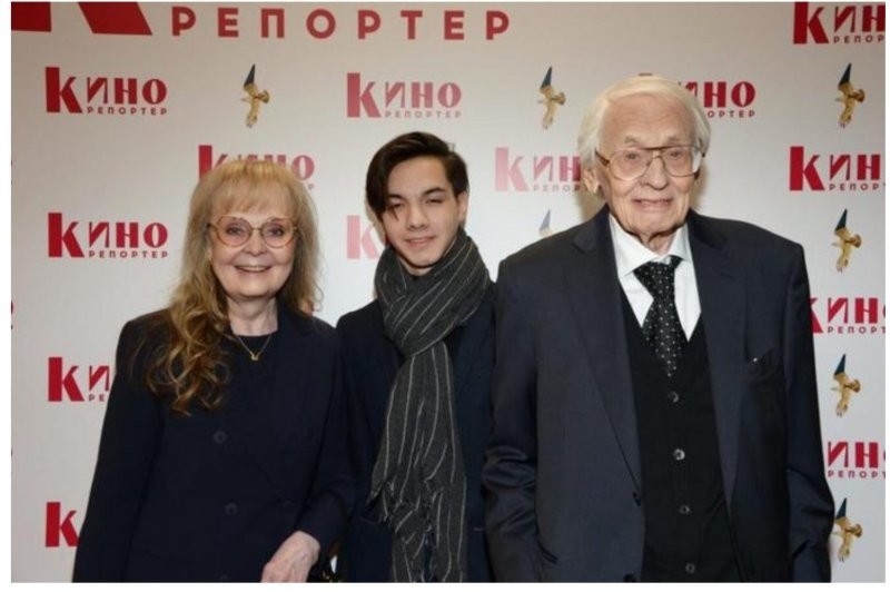 Российские звёзды, подарившие семью чужим детям Российские звёзды, подарившие семью чужим детям