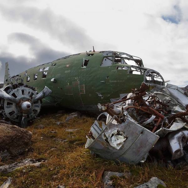 Крушение в тумане: как Ли-2 стал памятником на краю России