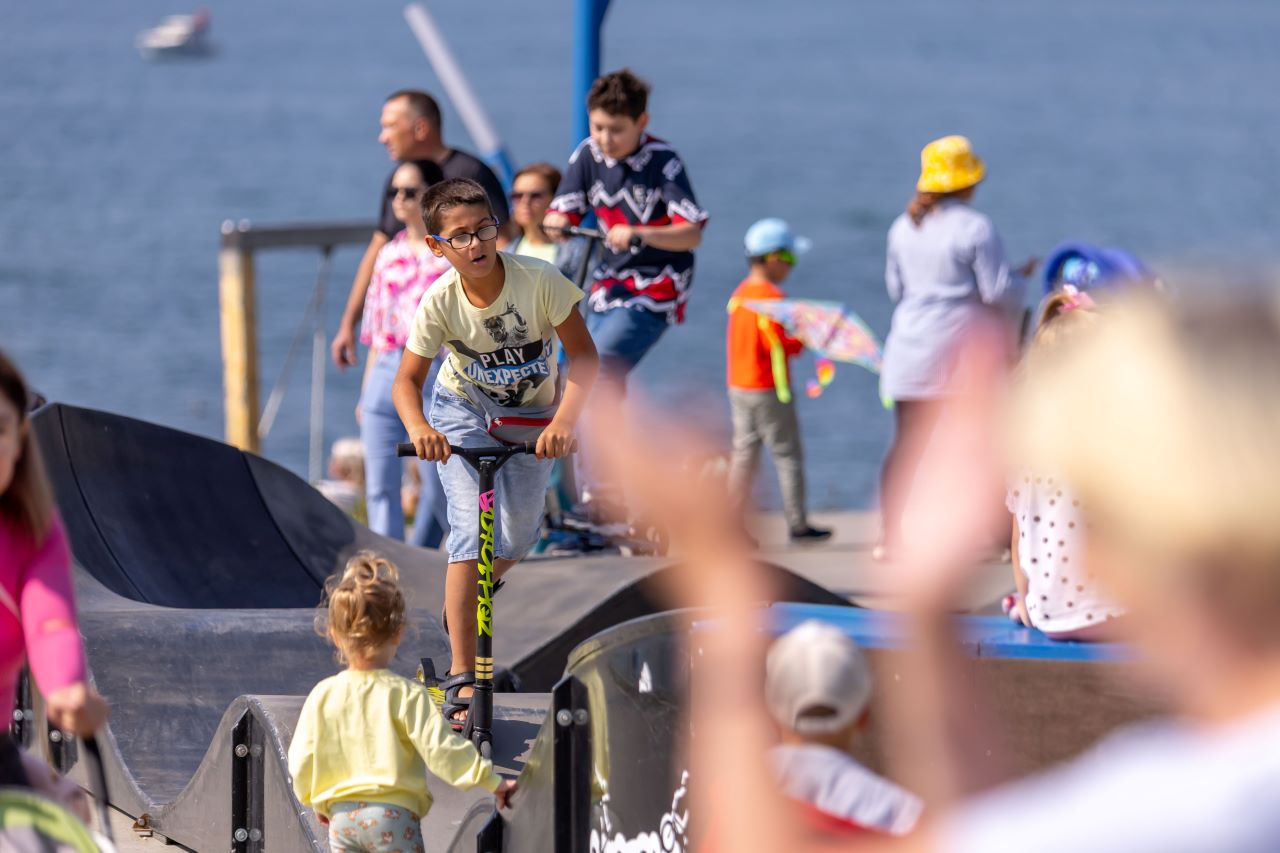 kids 010826